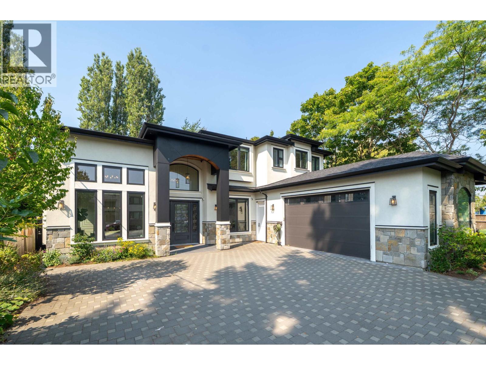 8631 ODLIN CRESCENT, Richmond, British Columbia