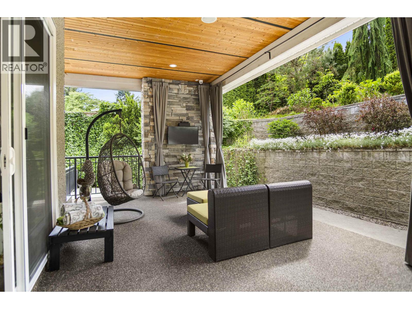 966 Ranch Park Way, Coquitlam, British Columbia  V3C 2H1 - Photo 37 - R3043480