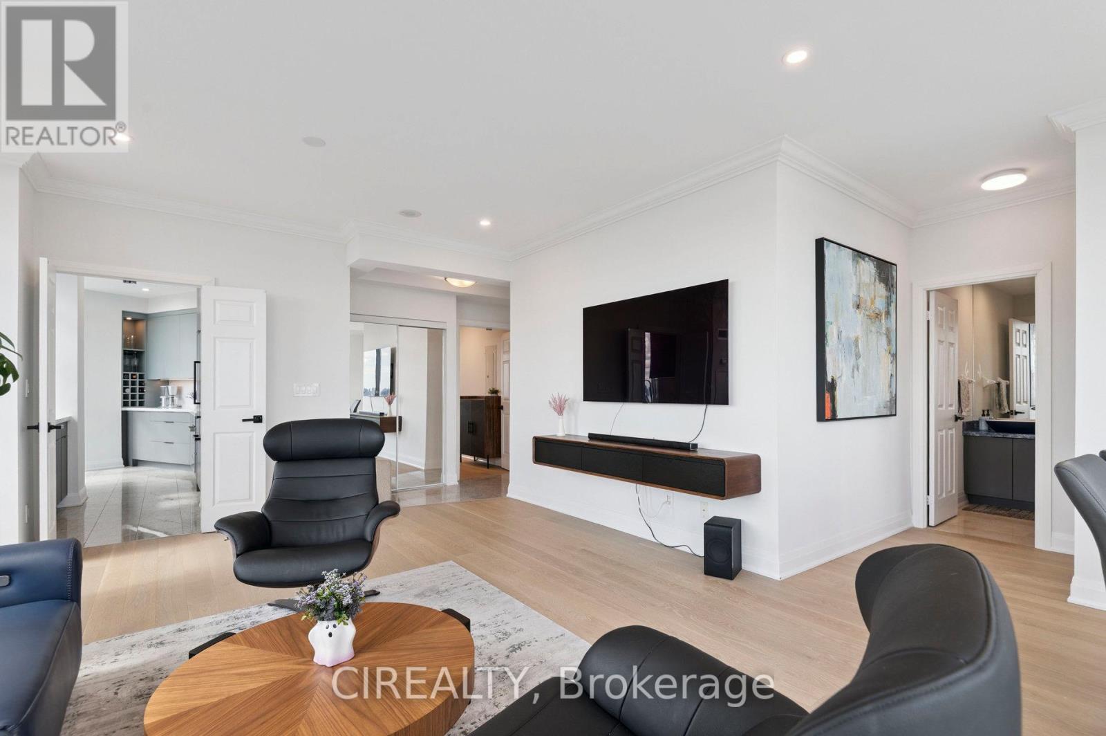 Uph02 - 18 Holmes Avenue, Toronto (Willowdale East), Ontario  M2N 0E1 - Photo 4 - C12379359