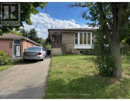 215 WOODSWORTH ROAD, Toronto, Ontario