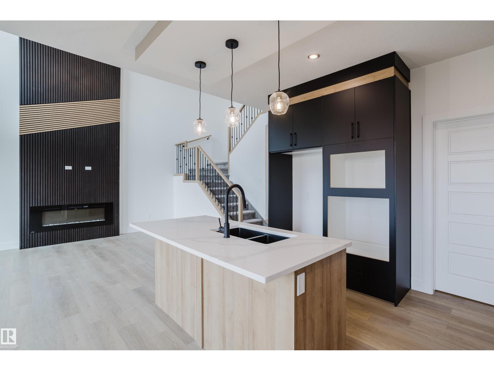 19423 26 Av Nw, Edmonton, Alberta  T6M 1P5 - Photo 11 - E4455921