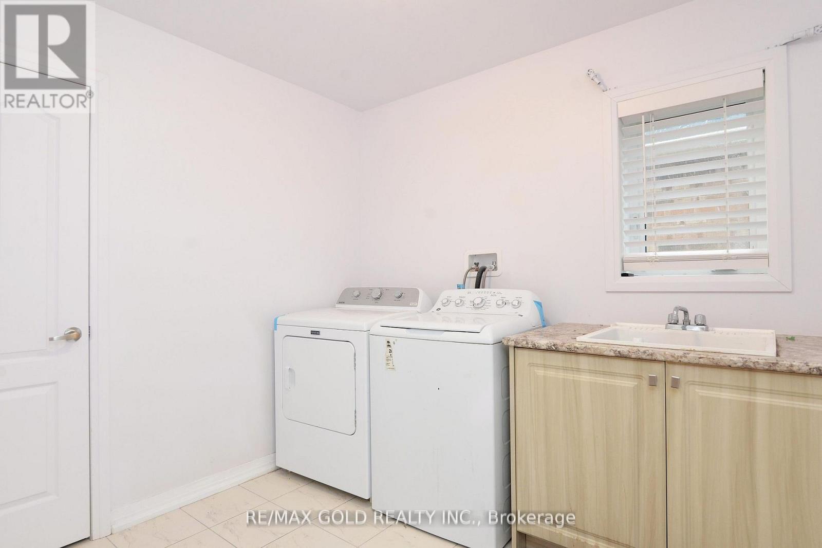 35 Rainey Drive, East Luther Grand Valley, Ontario  L9W 7R5 - Photo 21 - X12379355