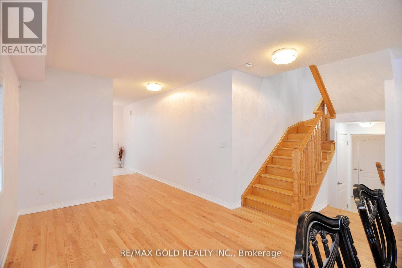 35 Rainey Drive, East Luther Grand Valley, Ontario  L9W 7R5 - Photo 9 - X12379355