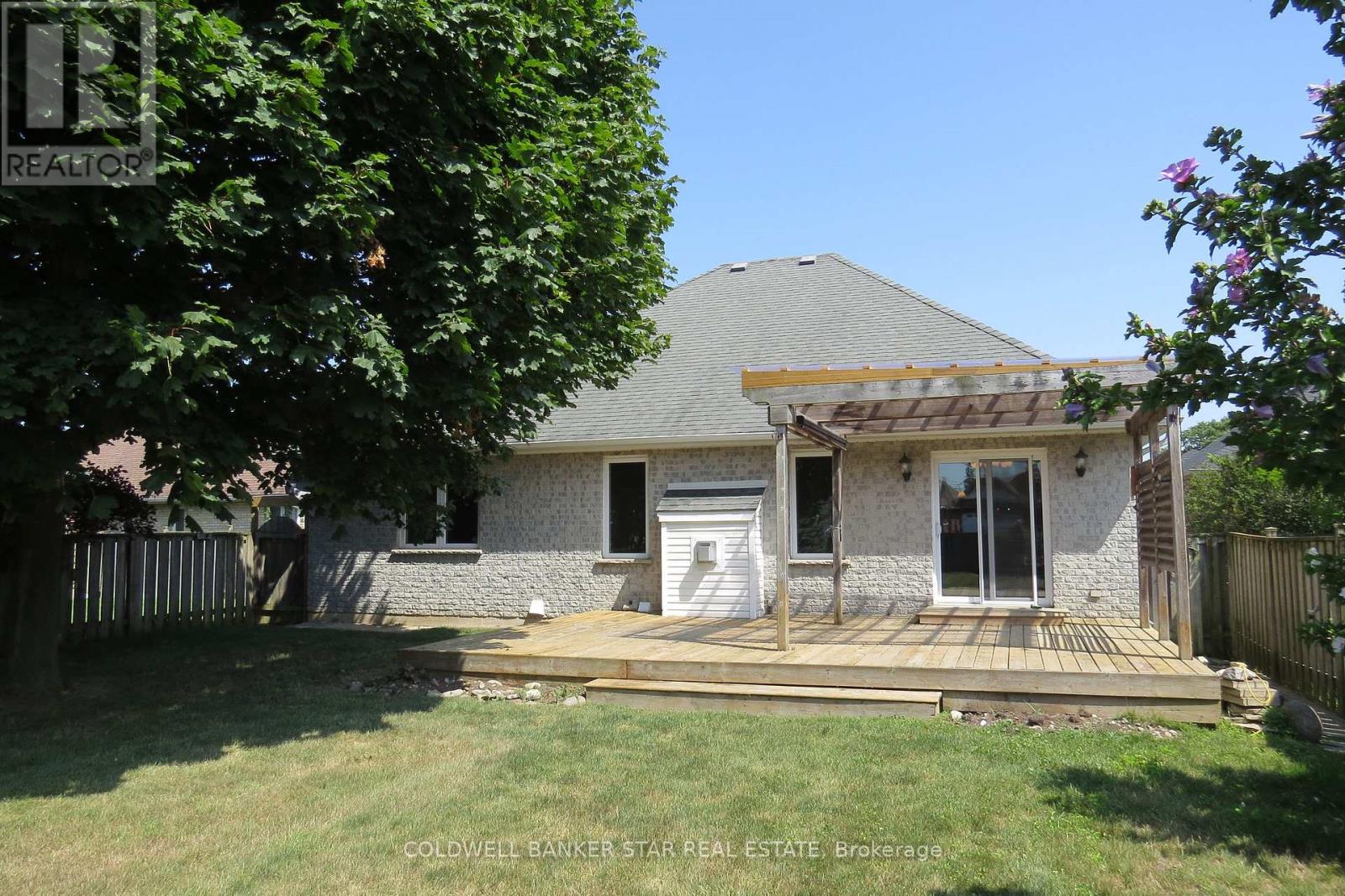 54 Treadwell Street, Aylmer, Ontario  N5H 3J5 - Photo 26 - X12379368