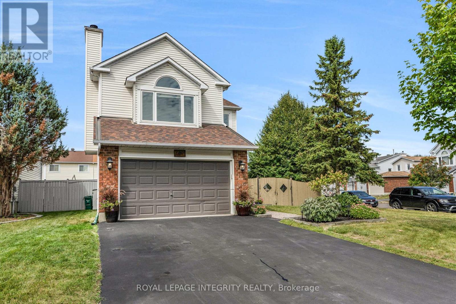 589 Pocono Crescent, Ottawa, Ontario  K4A 3J6 - Photo 4 - X12379377