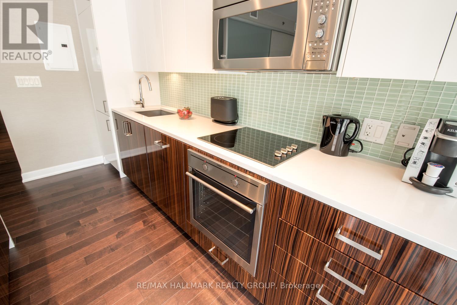 213 - 300 Lisgar Street, Ottawa, Ontario  K2P 0E2 - Photo 14 - X12379391