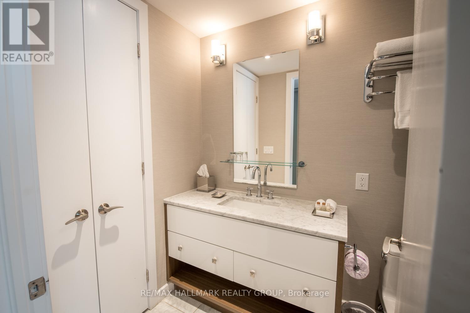 213 - 300 Lisgar Street, Ottawa, Ontario  K2P 0E2 - Photo 17 - X12379391