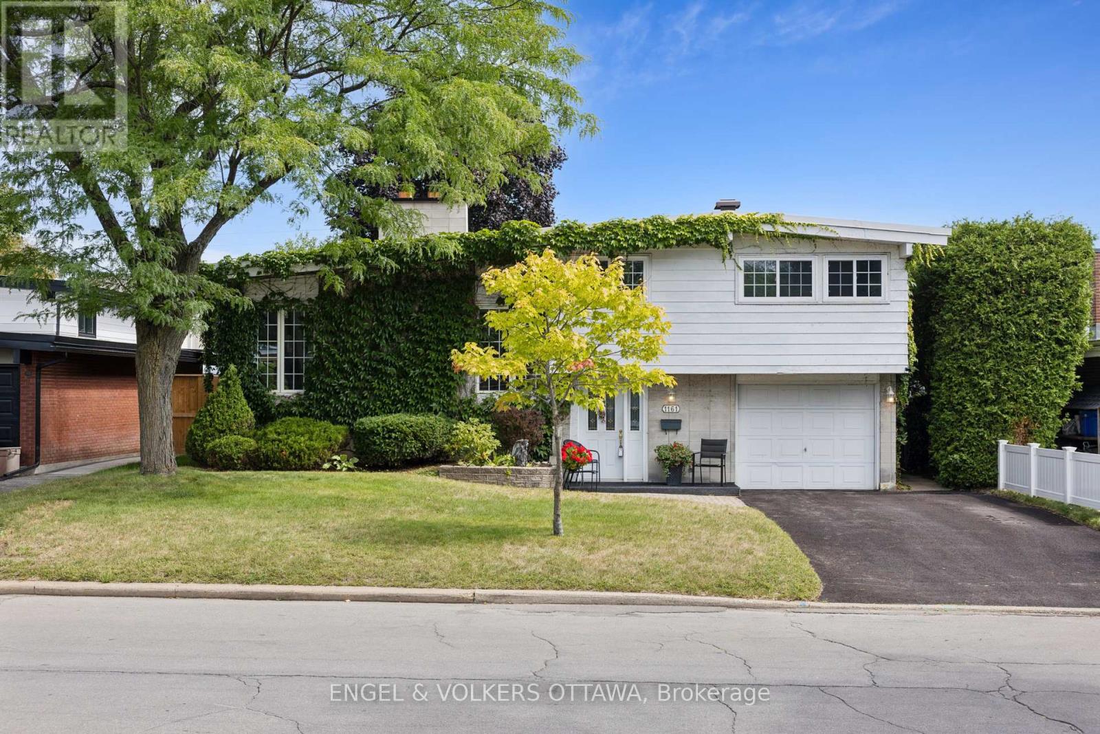 Property at 1161 CAMEO DRIVE image 2