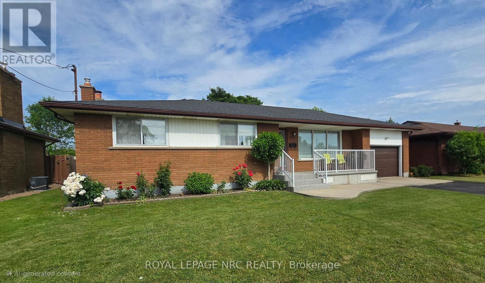 122 Wellington Street N, Welland, Ontario  L3B 1B3 - Photo 1 - X12379374