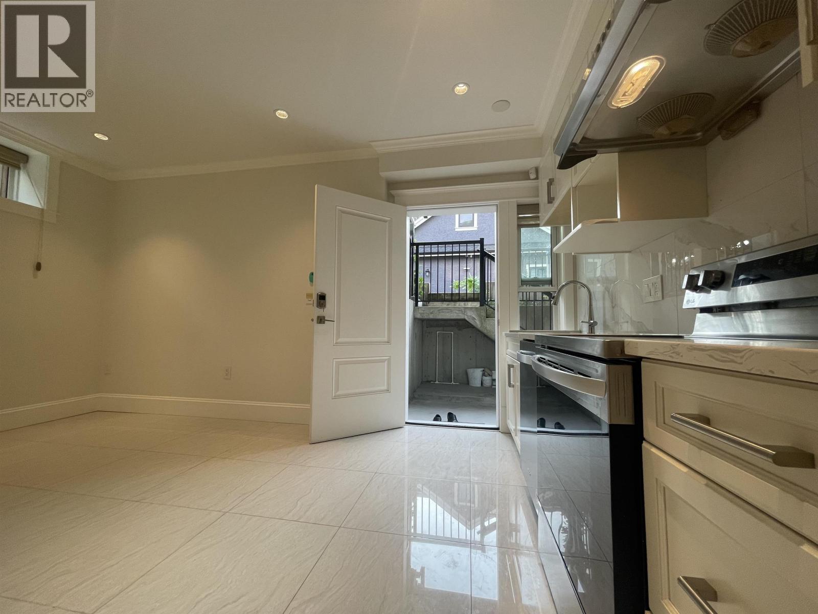 Basement-693x Lancaster Street, Vancouver, British Columbia  V5S 3B3 - Photo 3 - R3042880