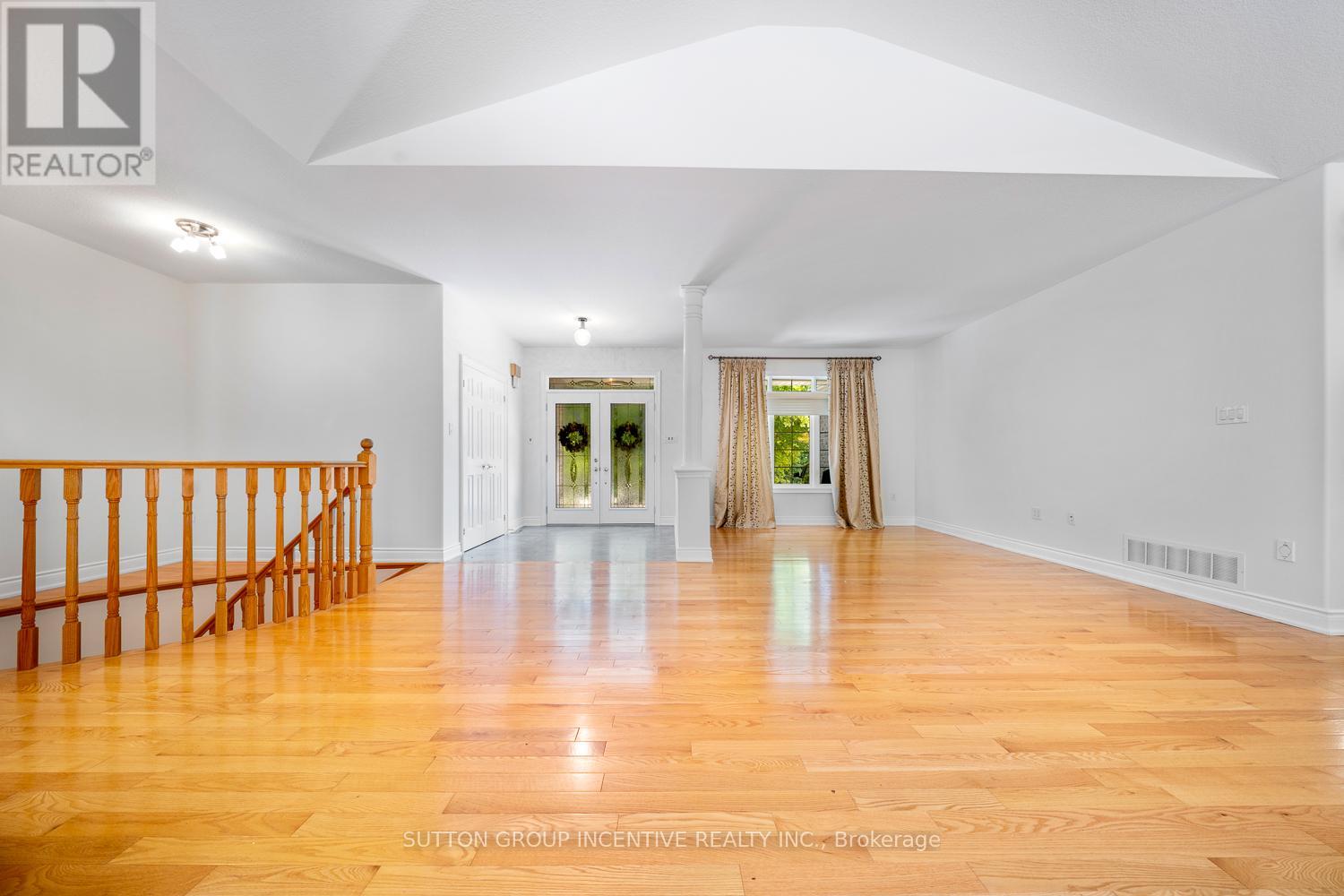 Property at 1882 PROVIDENCE LANE image 4