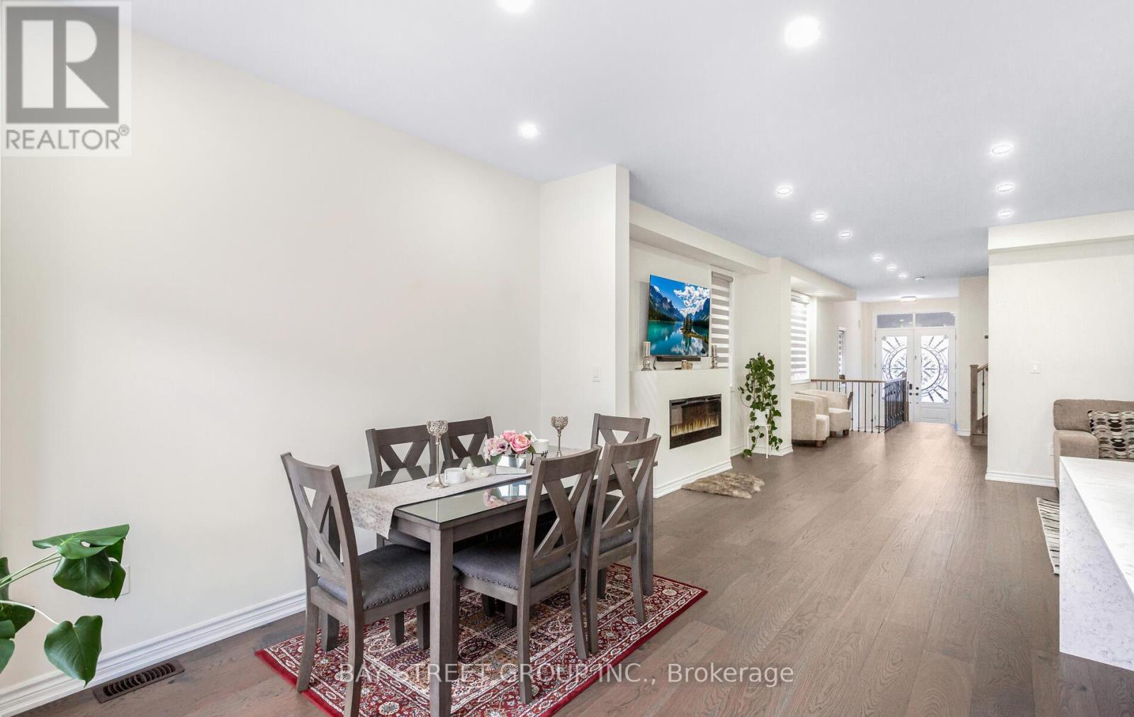 488 Parent Place, Milton, Ontario  L9E 1L4 - Photo 18 - W12379401