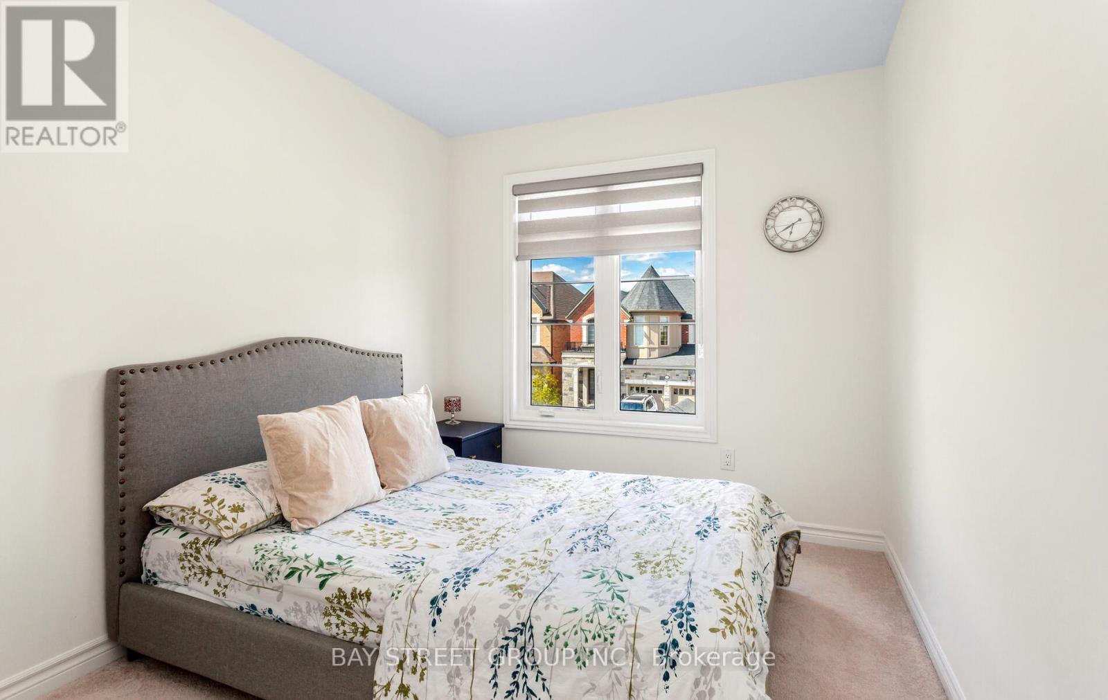 488 Parent Place, Milton, Ontario  L9E 1L4 - Photo 32 - W12379401