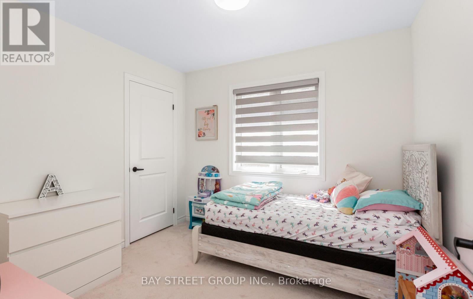 488 Parent Place, Milton, Ontario  L9E 1L4 - Photo 33 - W12379401
