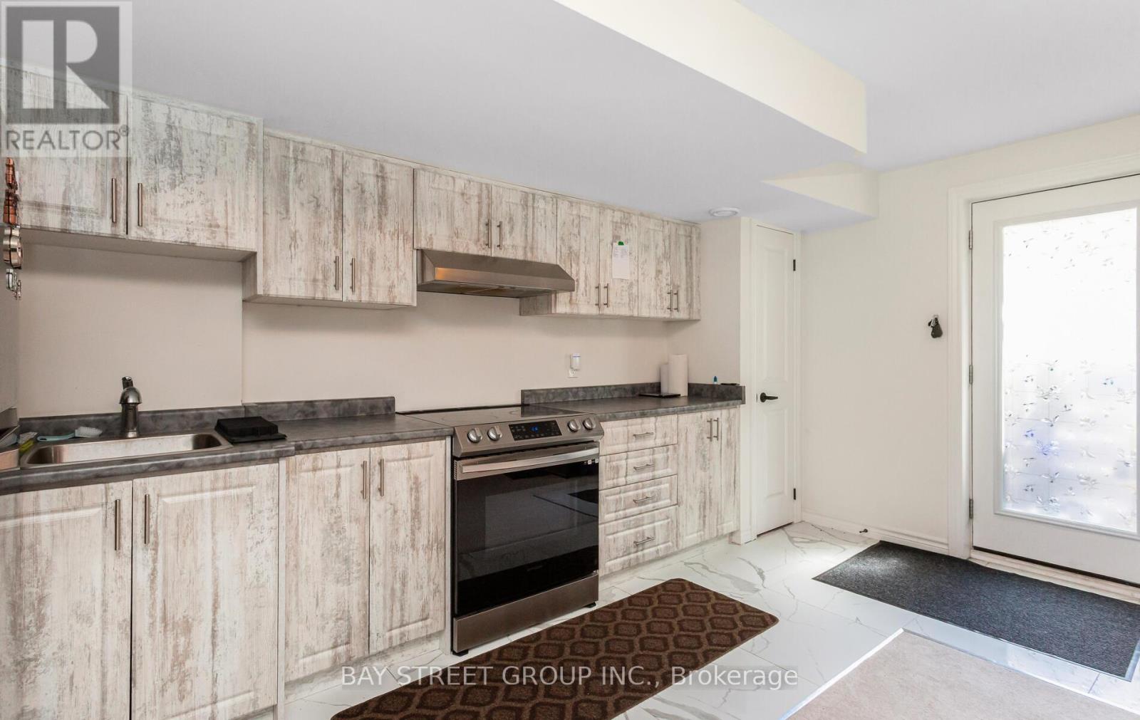 488 Parent Place, Milton, Ontario  L9E 1L4 - Photo 41 - W12379401