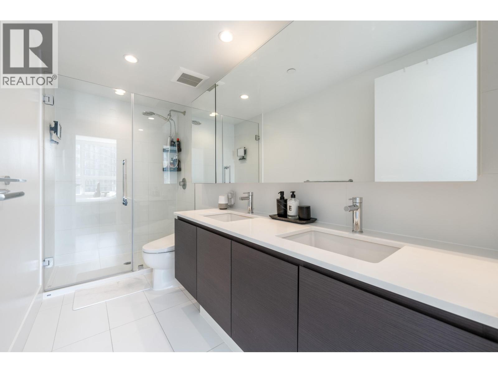 703 5508 Hollybridge Way, Richmond, British Columbia  V7C 0C7 - Photo 15 - R3043316