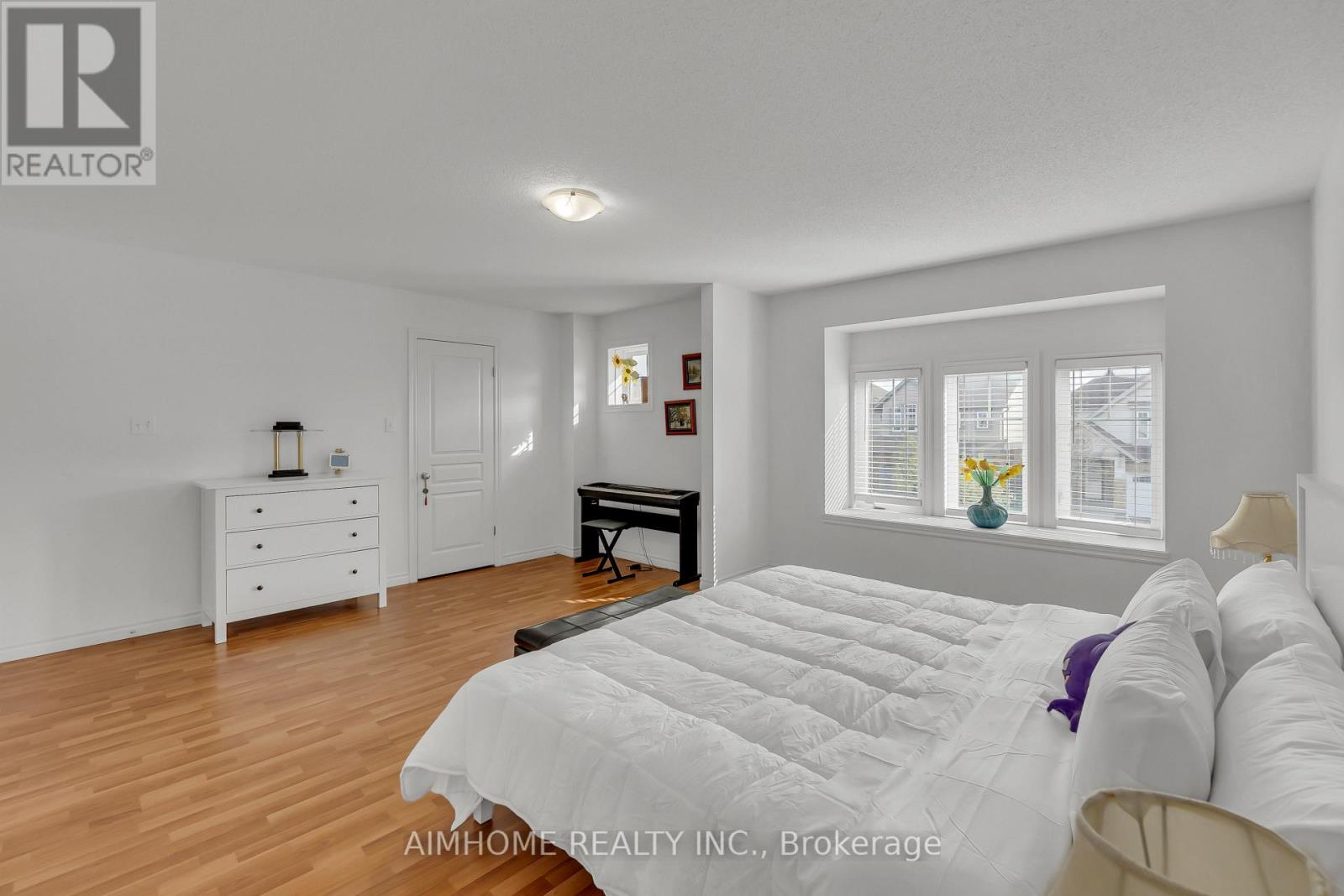 20 Wilkie Crescent, Guelph (Pineridge/westminster Woods), Ontario  N1L 0B1 - Photo 14 - X12379384