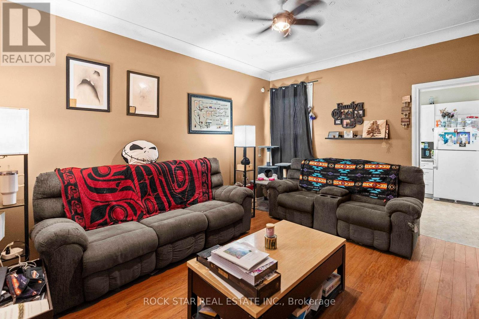 77 Barton Street E, Hamilton, Ontario  L8L 2W1 - Photo 7 - X12379390