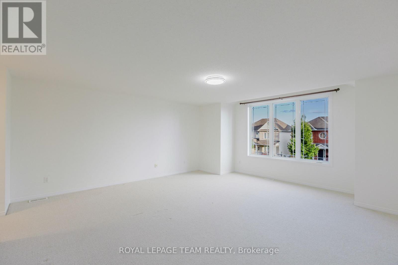 705 Clearbrook Drive, Ottawa, Ontario  K2J 5P1 - Photo 22 - X12379410