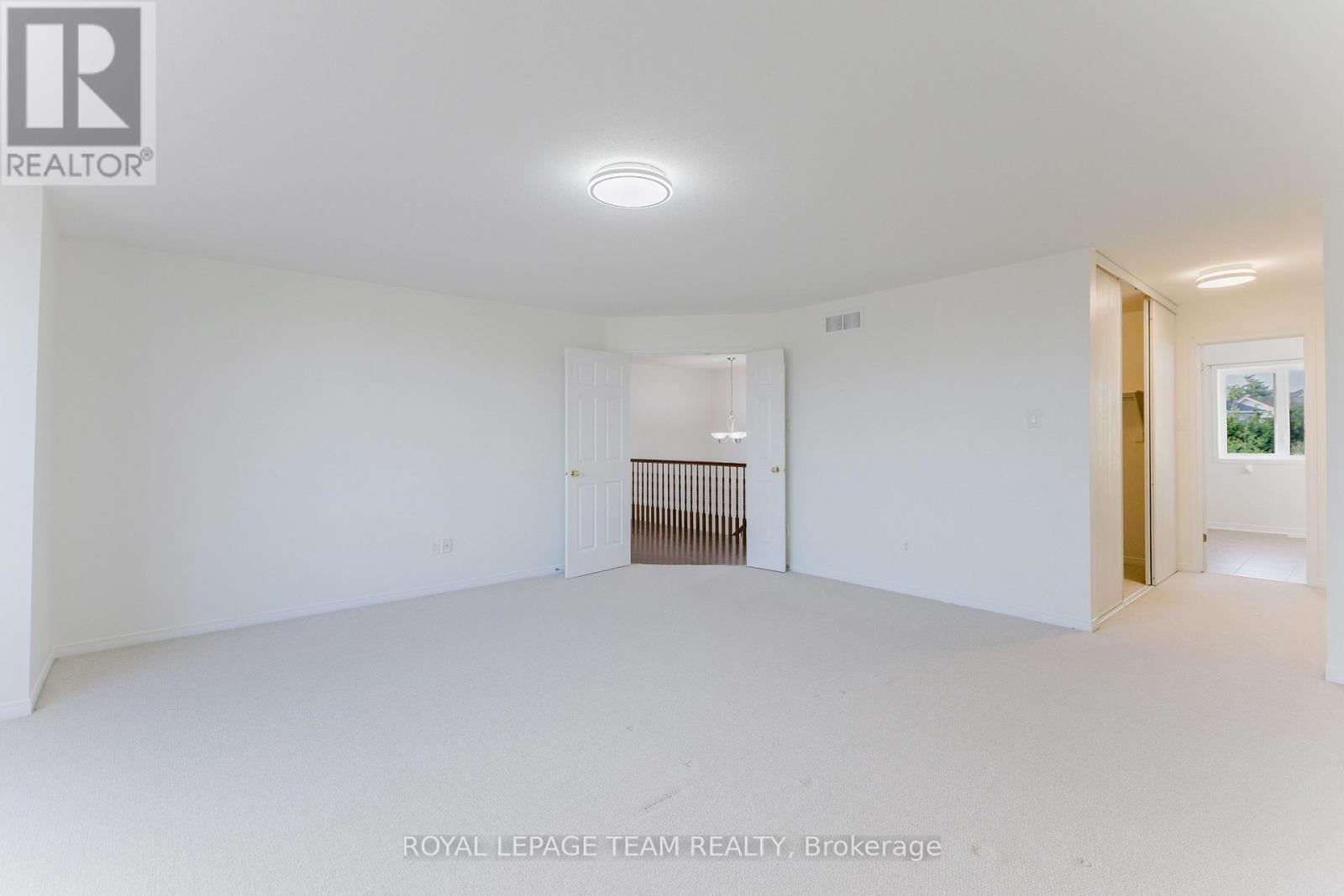 705 Clearbrook Drive, Ottawa, Ontario  K2J 5P1 - Photo 23 - X12379410
