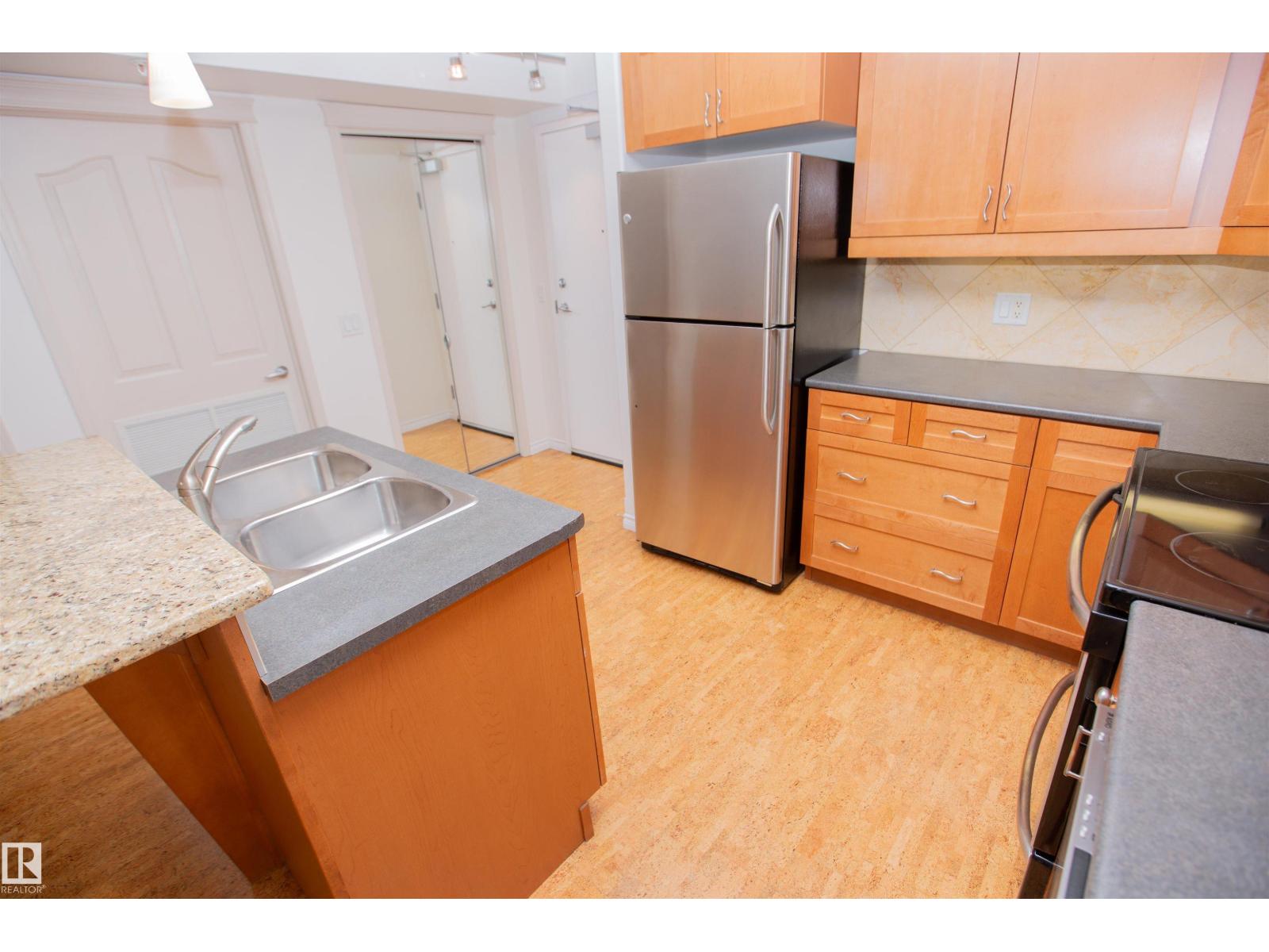 #325 7510 89 St Nw, Edmonton, Alberta  T6C 0X5 - Photo 6 - E4455922