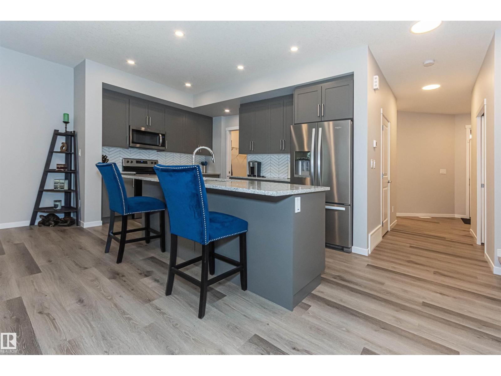 1395 Secord Landing Nw, Edmonton, Alberta  T5T 7A7 - Photo 3 - E4455910