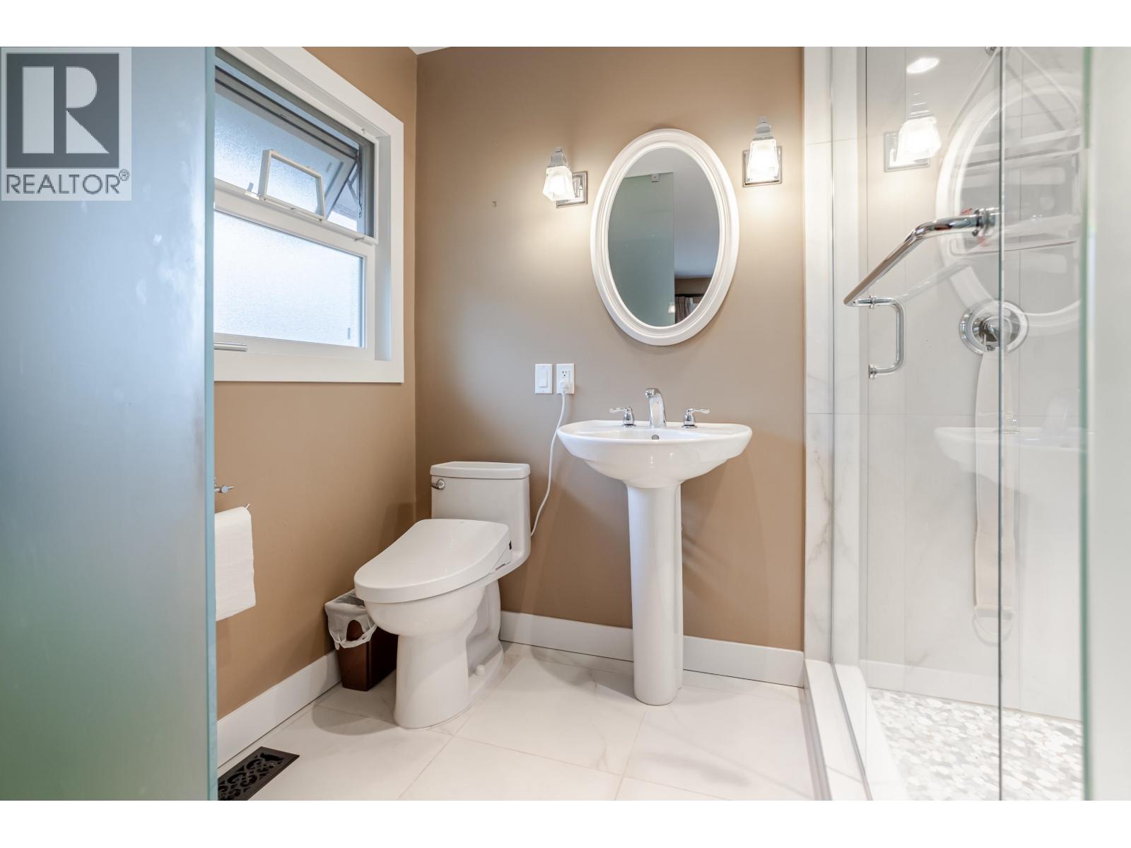 4628 Rumble Street, Burnaby, British Columbia  V5J 2A7 - Photo 15 - R3043490