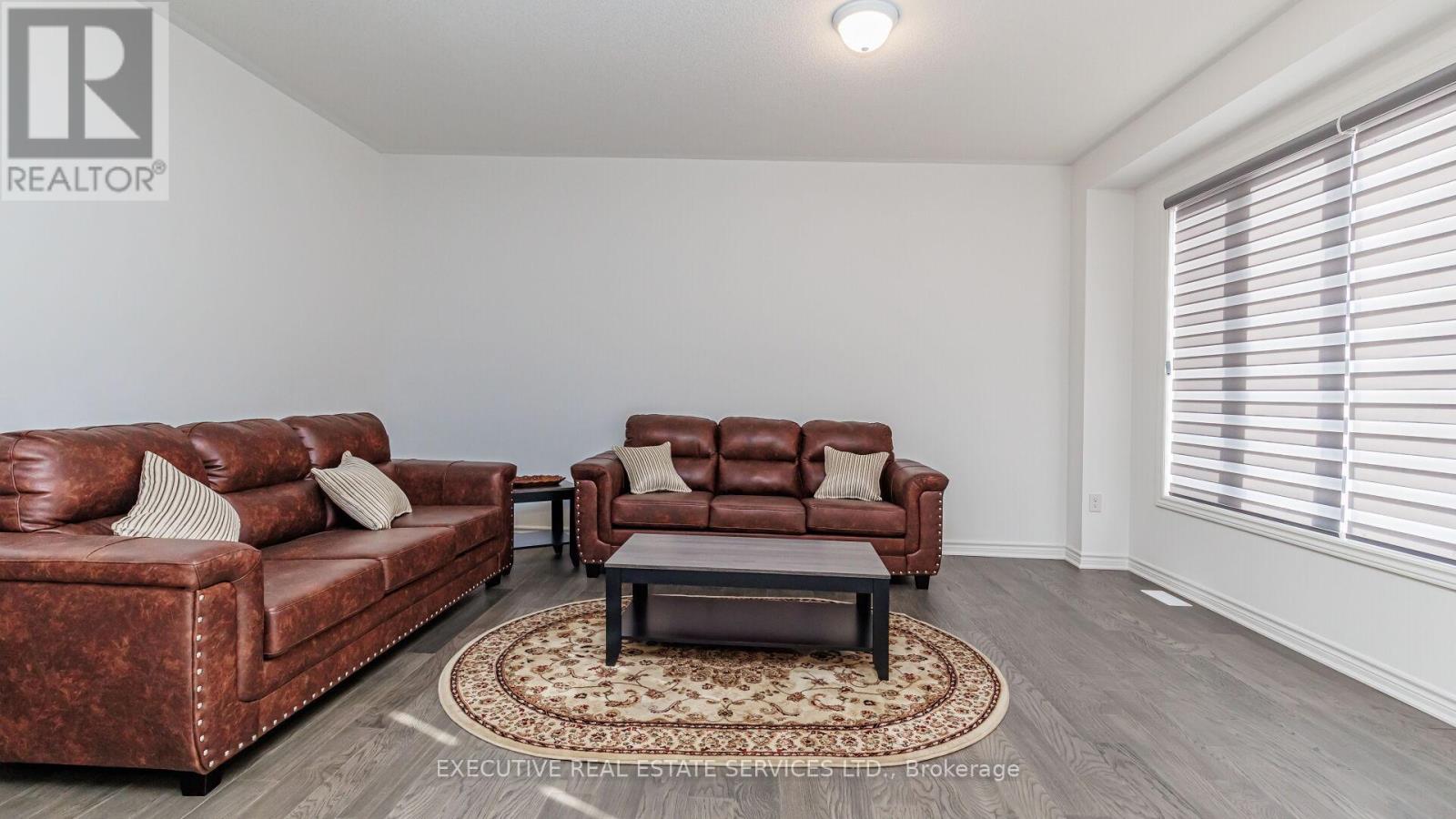 42 Tracey Lane, Collingwood, Ontario  L9Y 3L7 - Photo 8 - S12379413