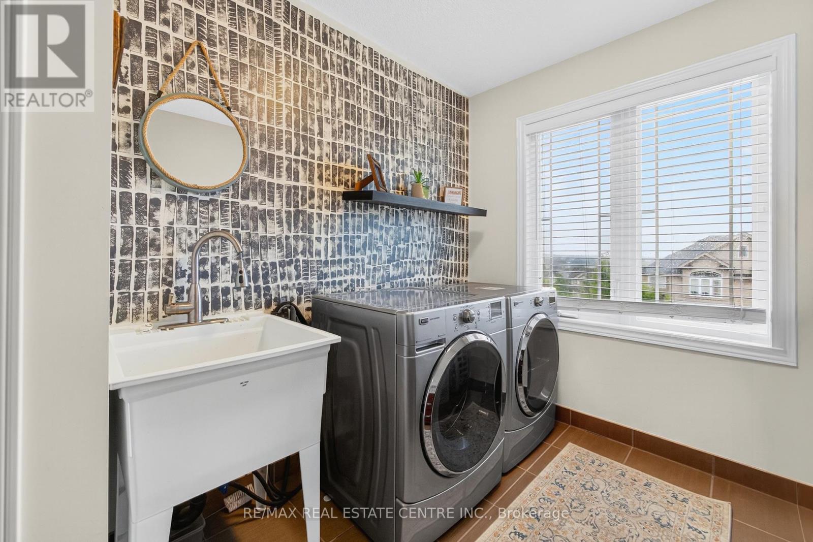 110 Oakes Crescent, Guelph, Ontario  N1E 0J5 - Photo 31 - X12379414