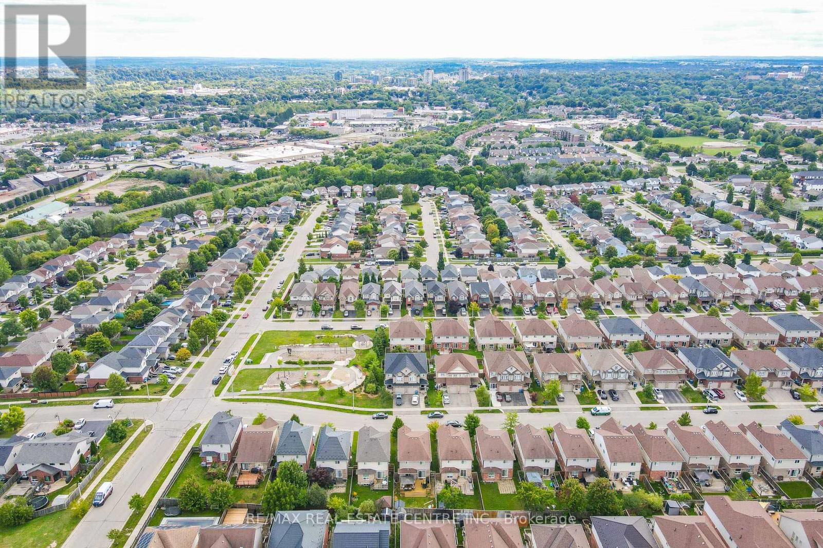 110 Oakes Crescent, Guelph, Ontario  N1E 0J5 - Photo 45 - X12379414