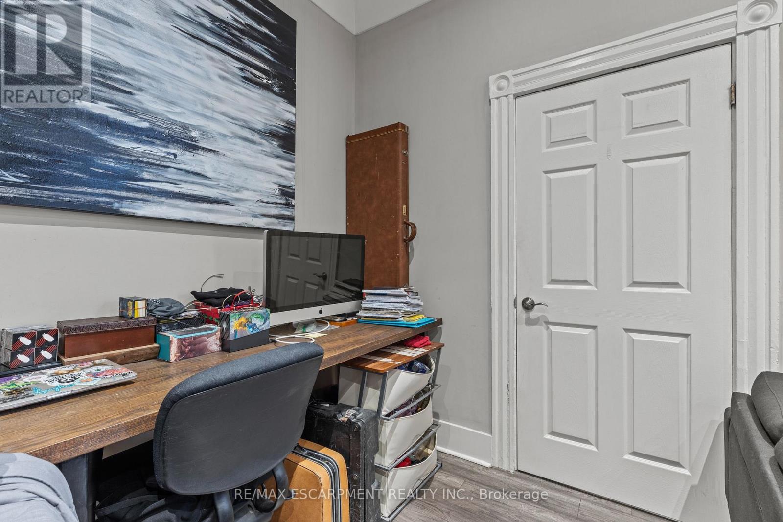 181 West Avenue, Hamilton, Ontario  L8L 5C7 - Photo 30 - X12379415
