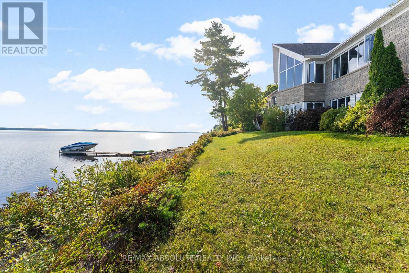 1724 River Road, Mcnab/braeside, Ontario  K0A 1G0 - Photo 38 - X12379441