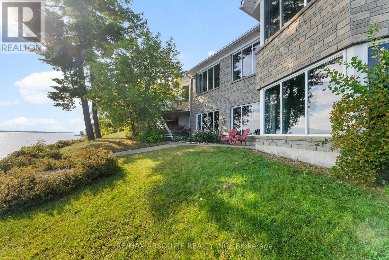 1724 River Road, Mcnab/braeside, Ontario  K0A 1G0 - Photo 39 - X12379441