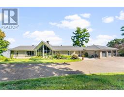 1724 River Road, McNab/Braeside, Ca
