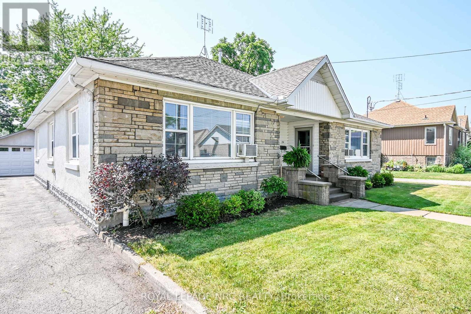 732-734 Steele Street, Port Colborne, Ontario  L3K 4Z2 - Photo 39 - X12379435