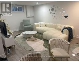 Lower Unit - 134 Oxford Street, Richmond Hill (Mill Pond), Ca