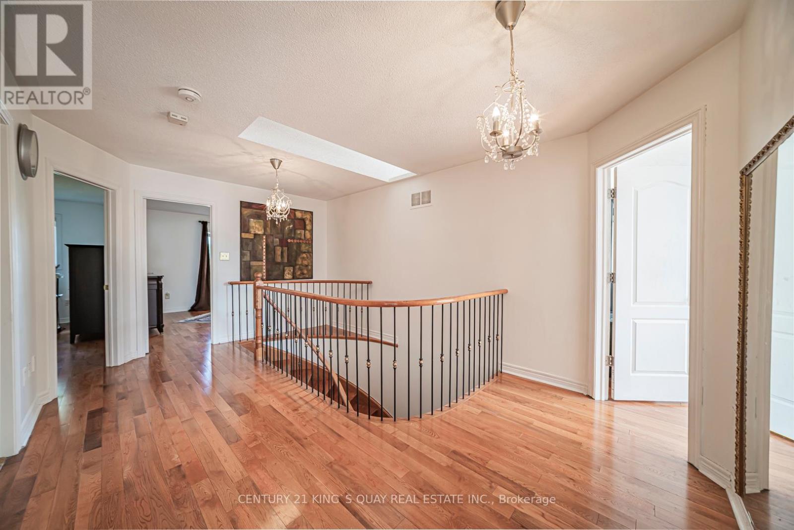 46 Pepperberry Road, Vaughan (Patterson), Ontario  L4J 8W9 - Photo 18 - N12379448