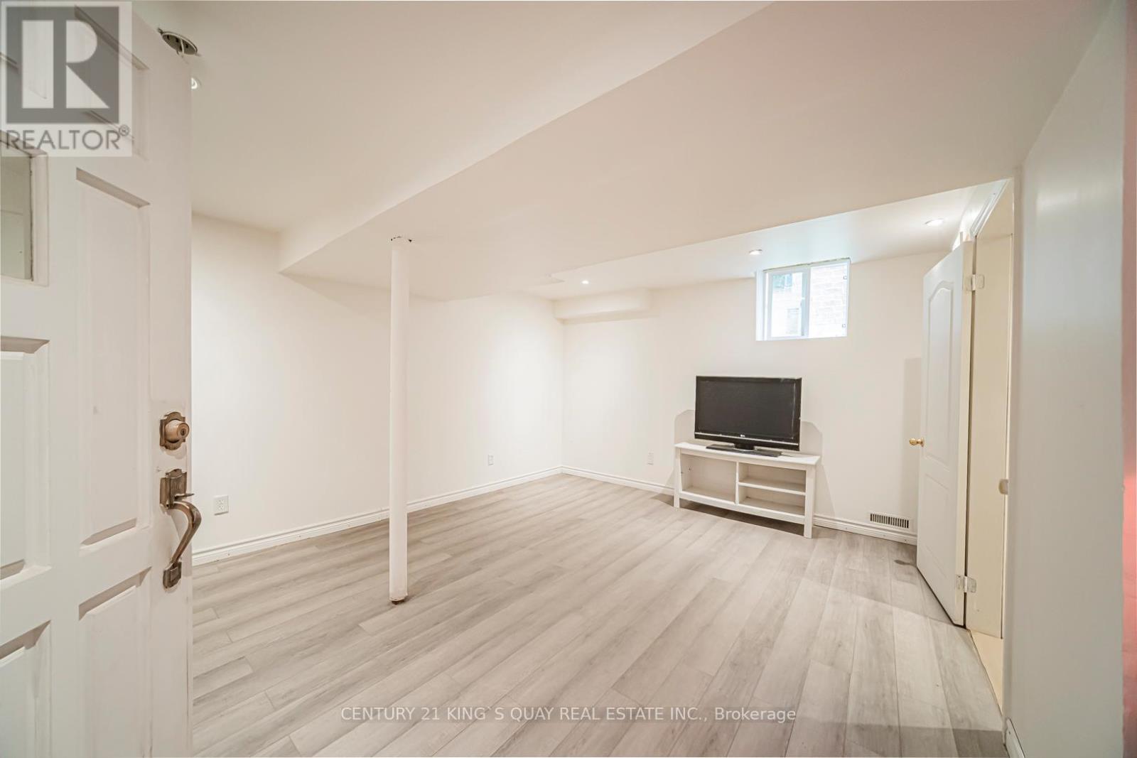 46 Pepperberry Road, Vaughan (Patterson), Ontario  L4J 8W9 - Photo 31 - N12379448