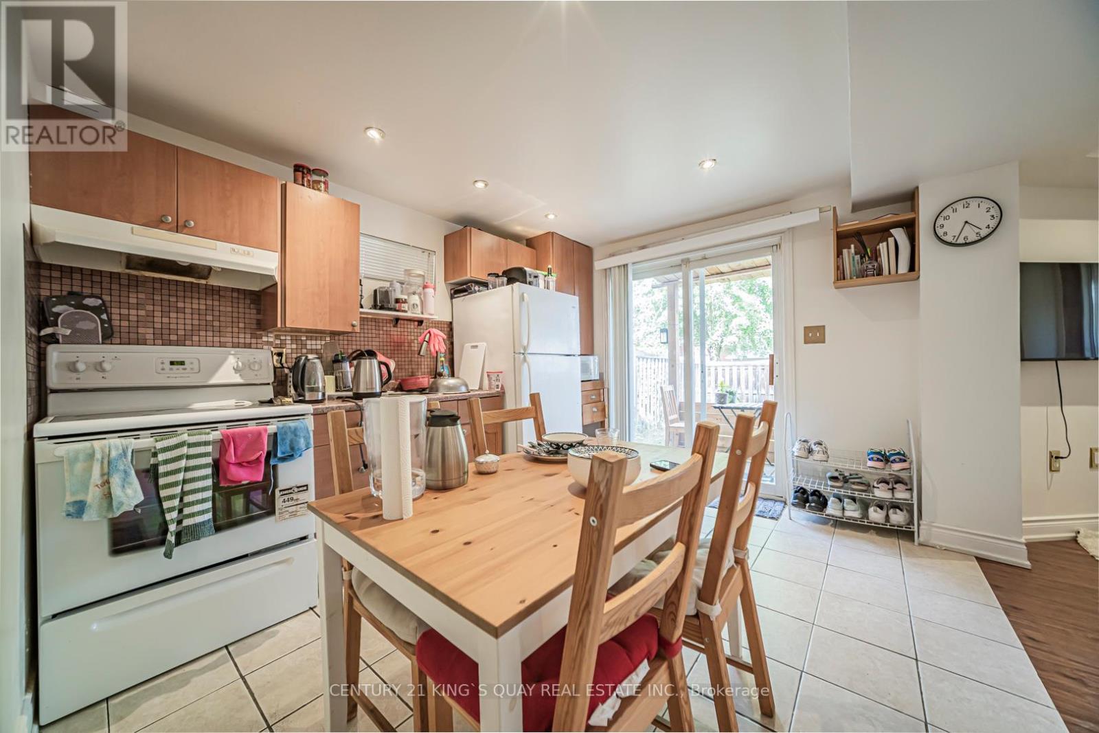 46 Pepperberry Road, Vaughan (Patterson), Ontario  L4J 8W9 - Photo 38 - N12379448