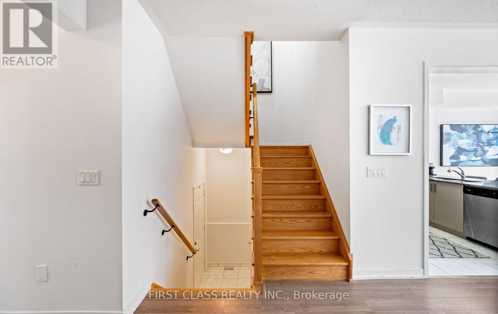 107 Knott End Crescent, Newmarket (Glenway Estates), Ontario  L3Y 0E4 - Photo 28 - N12379450