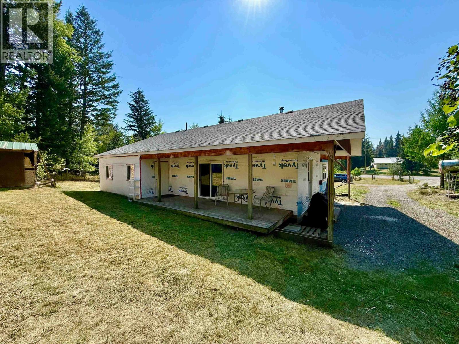 Property at 5869 HORSE LAKE ROAD image 3