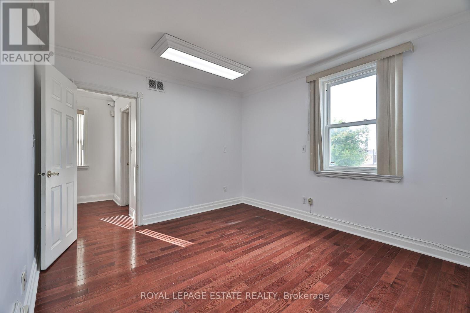 1279 Weston Road, Toronto, Ontario  M6M 4R2 - Photo 11 - W12379447