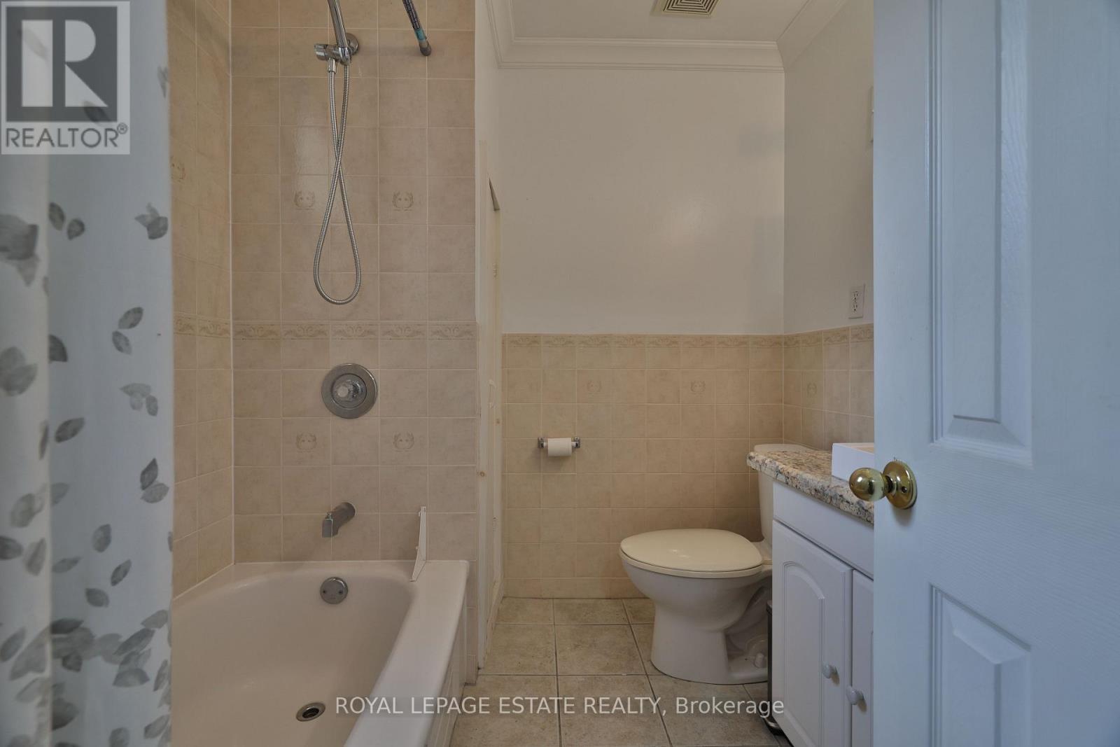 1279 Weston Road, Toronto, Ontario  M6M 4R2 - Photo 16 - W12379447