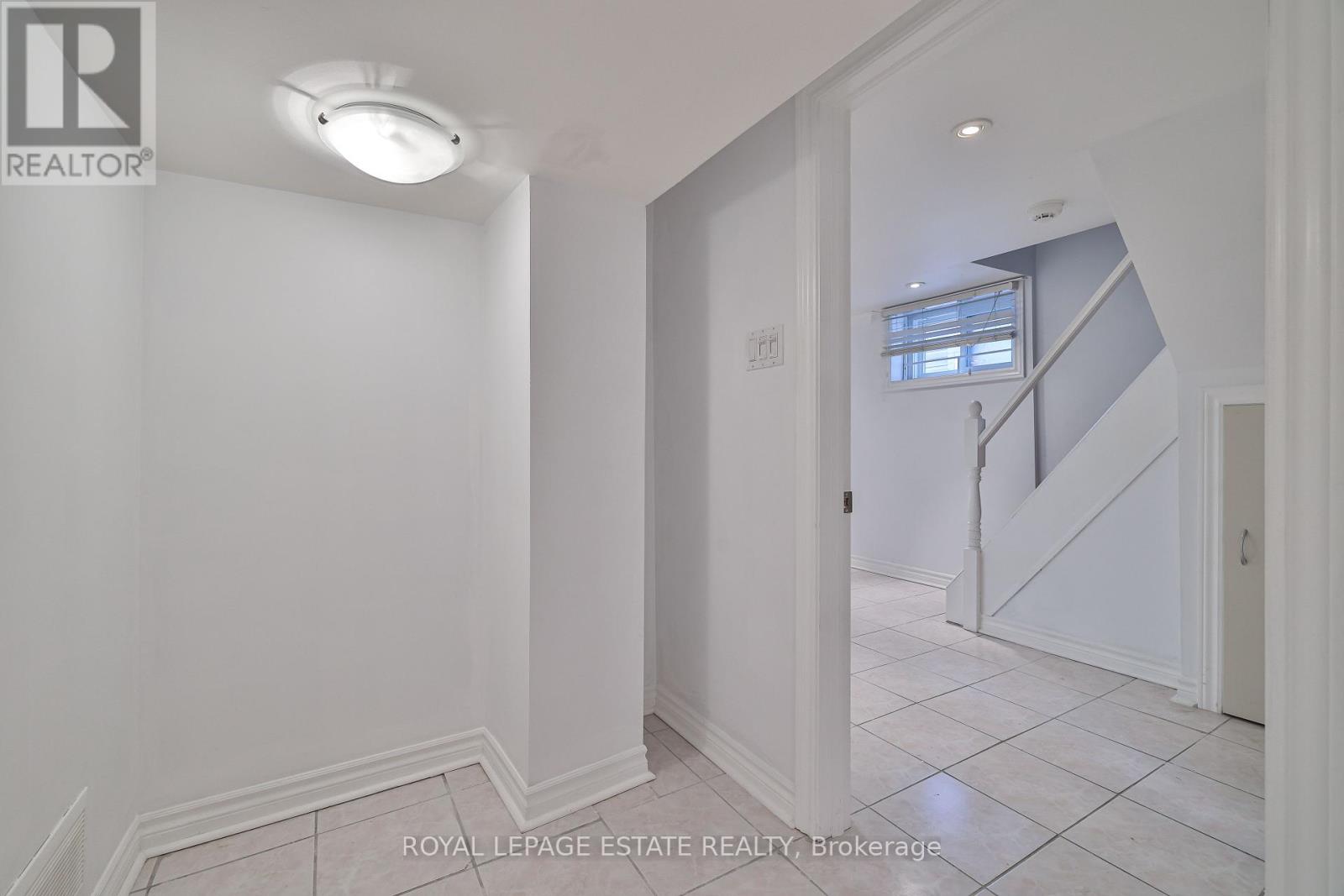 1279 Weston Road, Toronto, Ontario  M6M 4R2 - Photo 28 - W12379447
