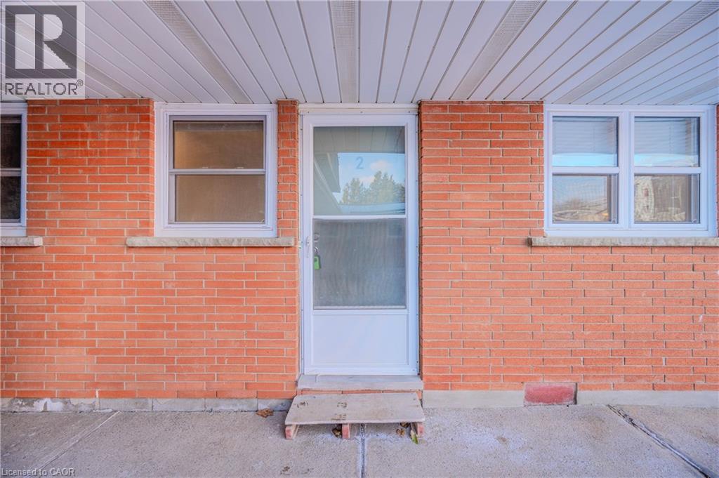 2-3314 Menno Street, Vineland, Ontario  L0R 2C0 - Photo 3 - 40766015