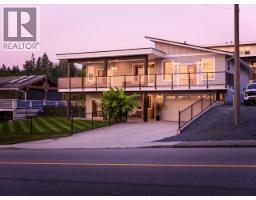 3558 Joyce Ave, Powell River, Ca