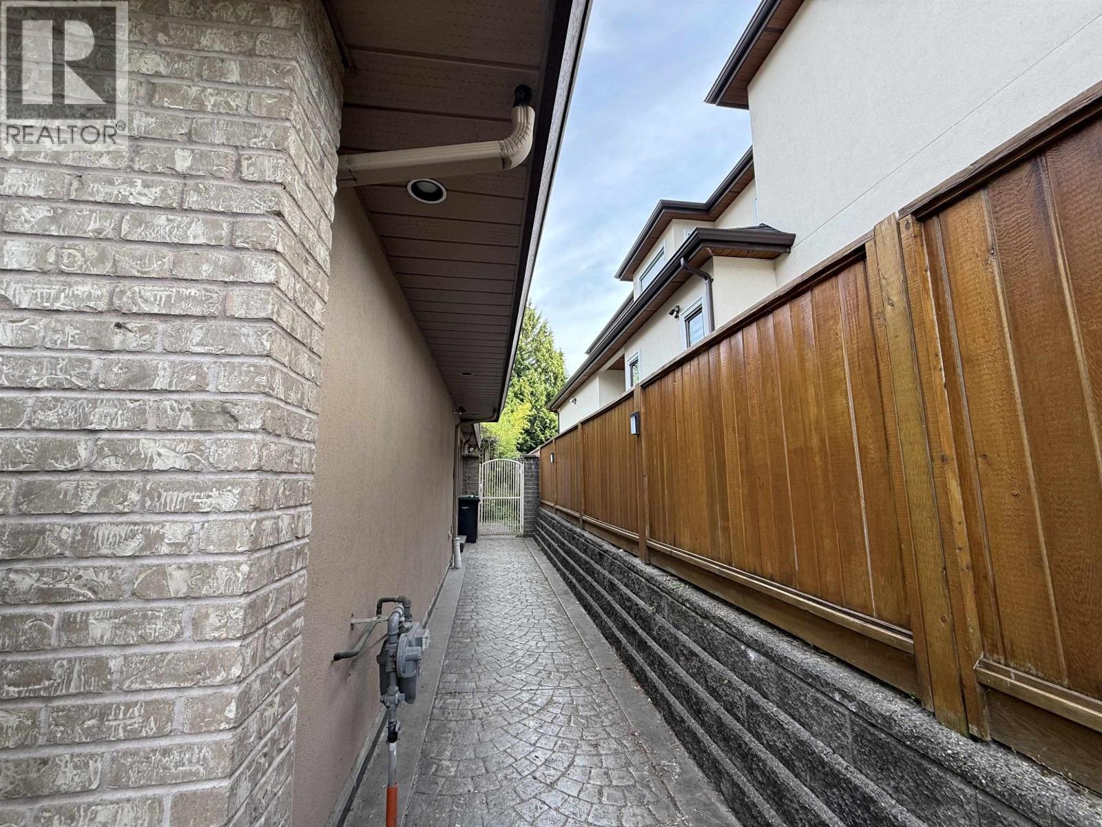 1136 Smith Avenue, Coquitlam, British Columbia  V3J 2X8 - Photo 28 - R3030676