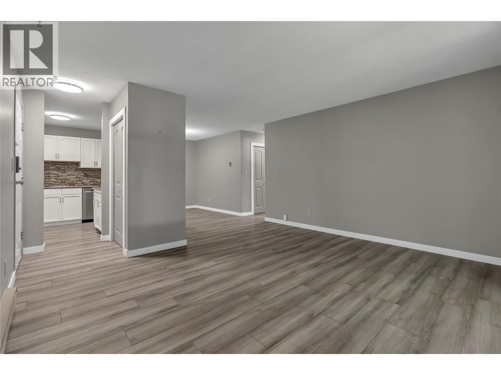 735 Cook Road Unit# 207c, Kelowna, British Columbia  V1W 3G6 - Photo 10 - 10353235