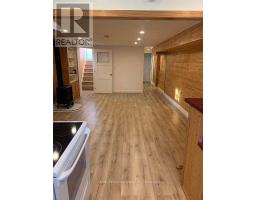 2 PINEMORE CRESCENT, Toronto, Ontario