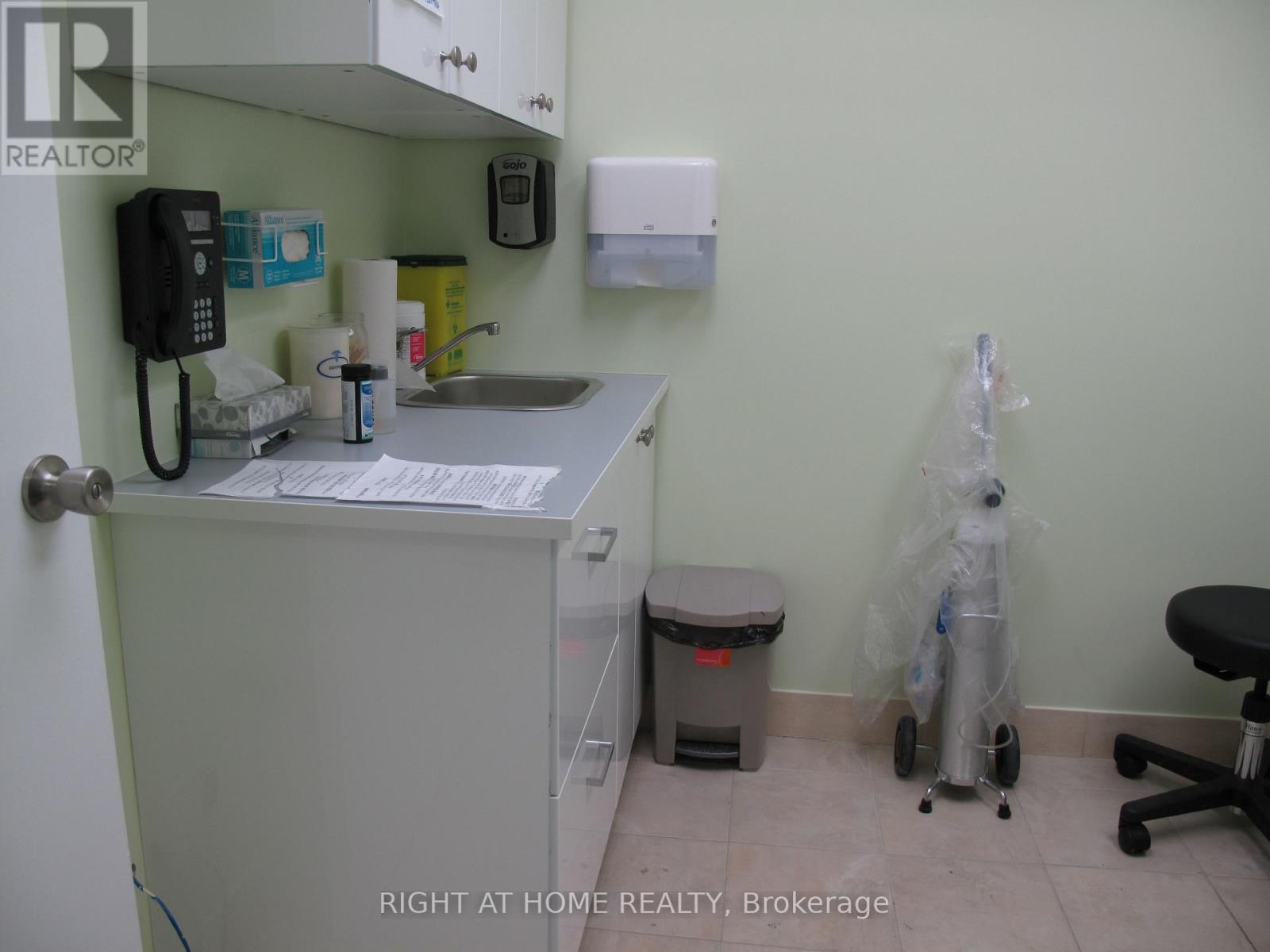 2 - 403 Parliament Street, Toronto, Ontario M5A 3A1 - Photo 12 - C12379463